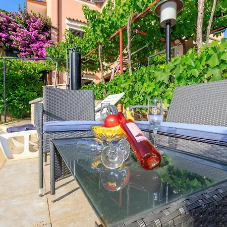 Guest house Slavko 638 Pula